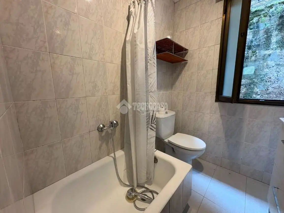 Casa con jardín en venta en C. León Felipe, imagen 14