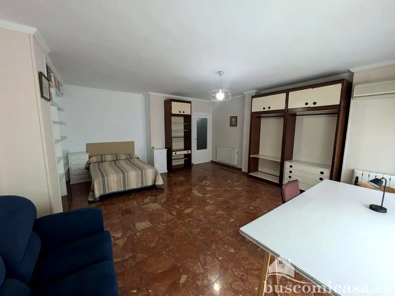 Habitació a Calle del Marqués de Linares, Centro ciudad