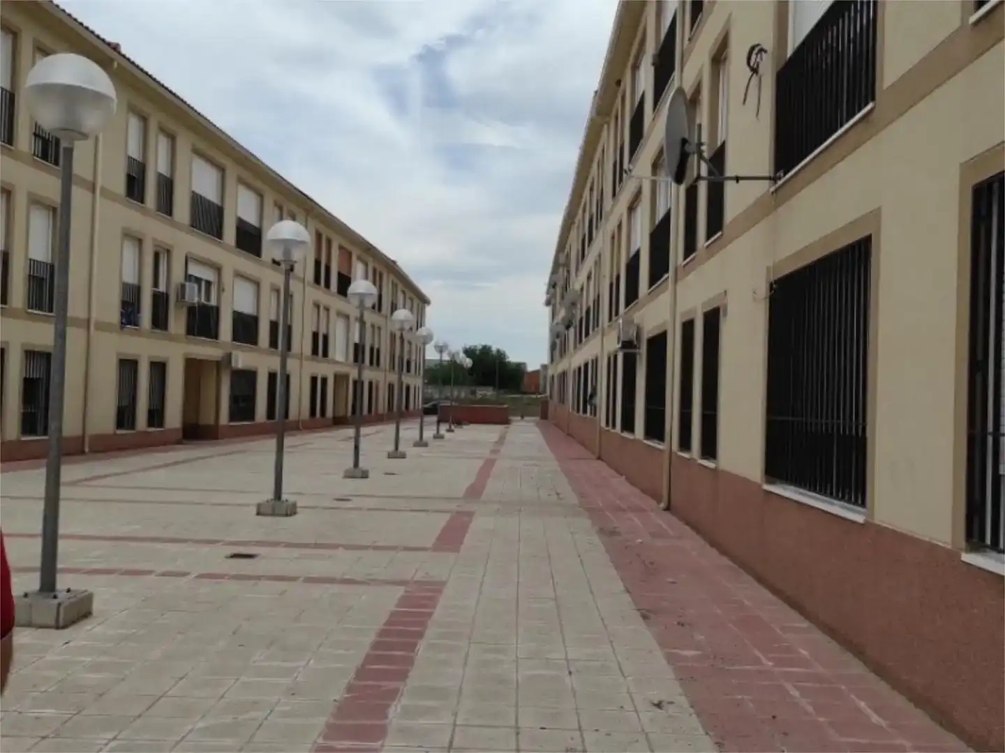 Vista exterior de Piso en venta en Lominchar, Toledo