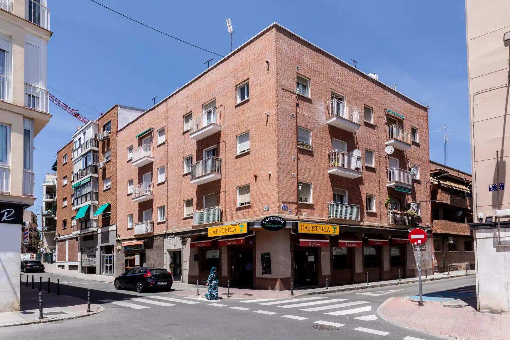 Vista exterior de Piso en venta en Madrid con Balcón