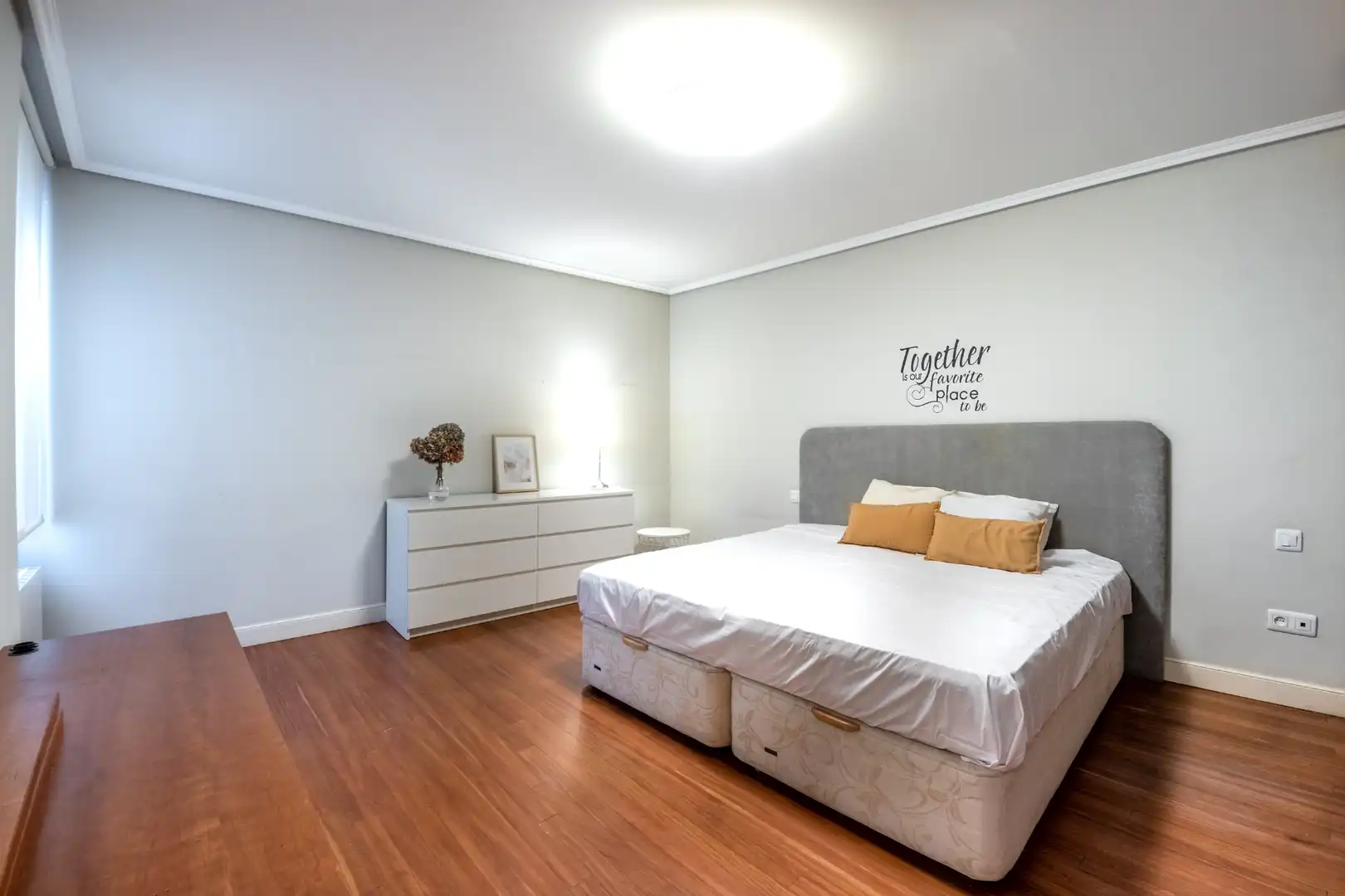 Bedroom of Flat for sale in Bilbao   with Heating, Oven and Washing machine