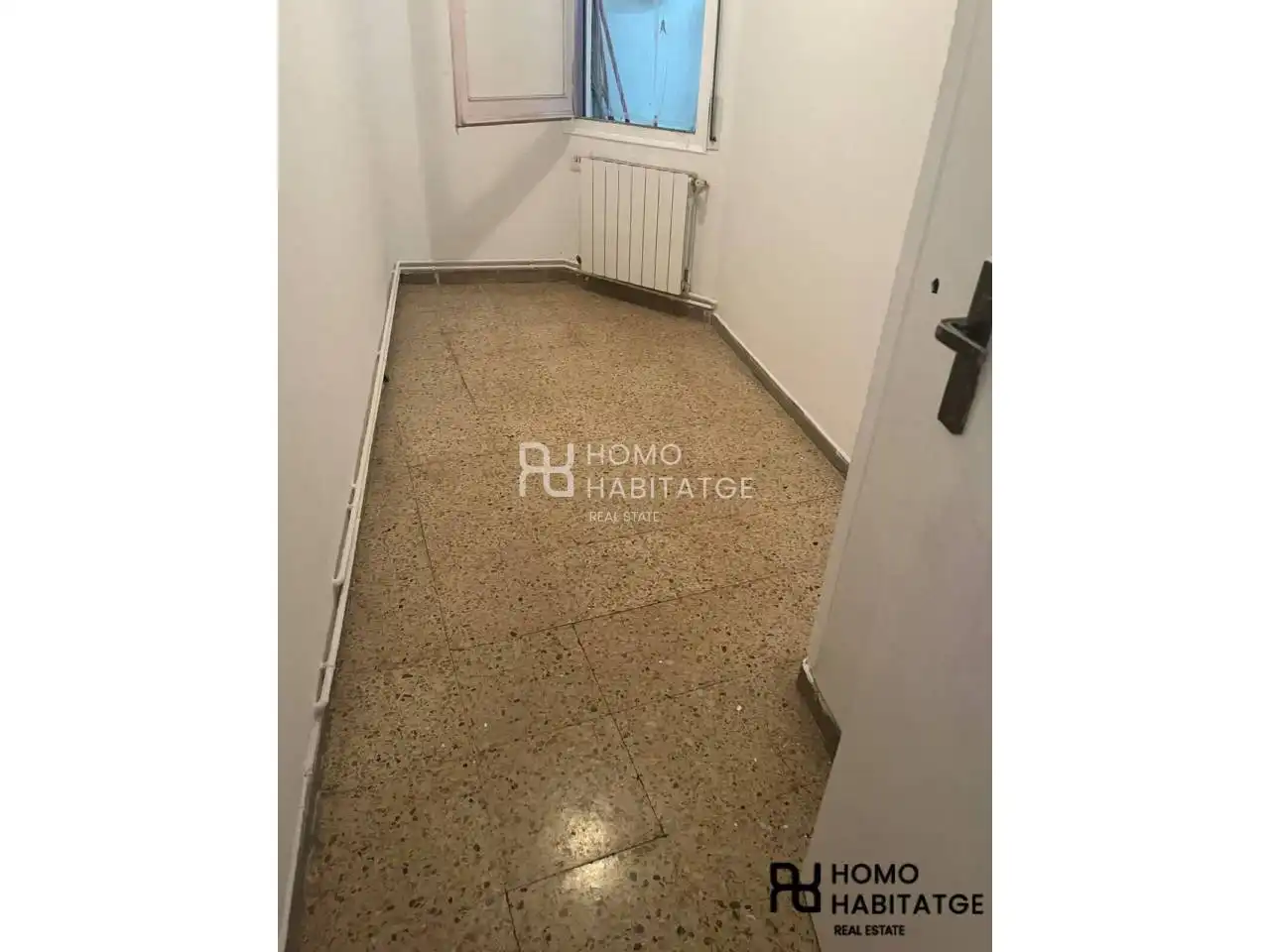Habitación de Piso en venta en Castellar del Vallès con Calefacción, Trastero y Balcón