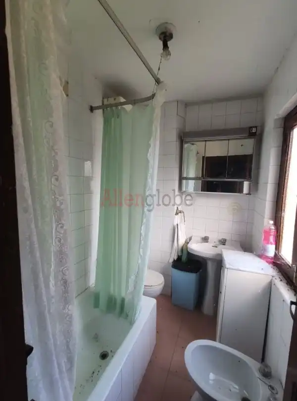 Bany de Casa o xalet en venda en Oviedo 