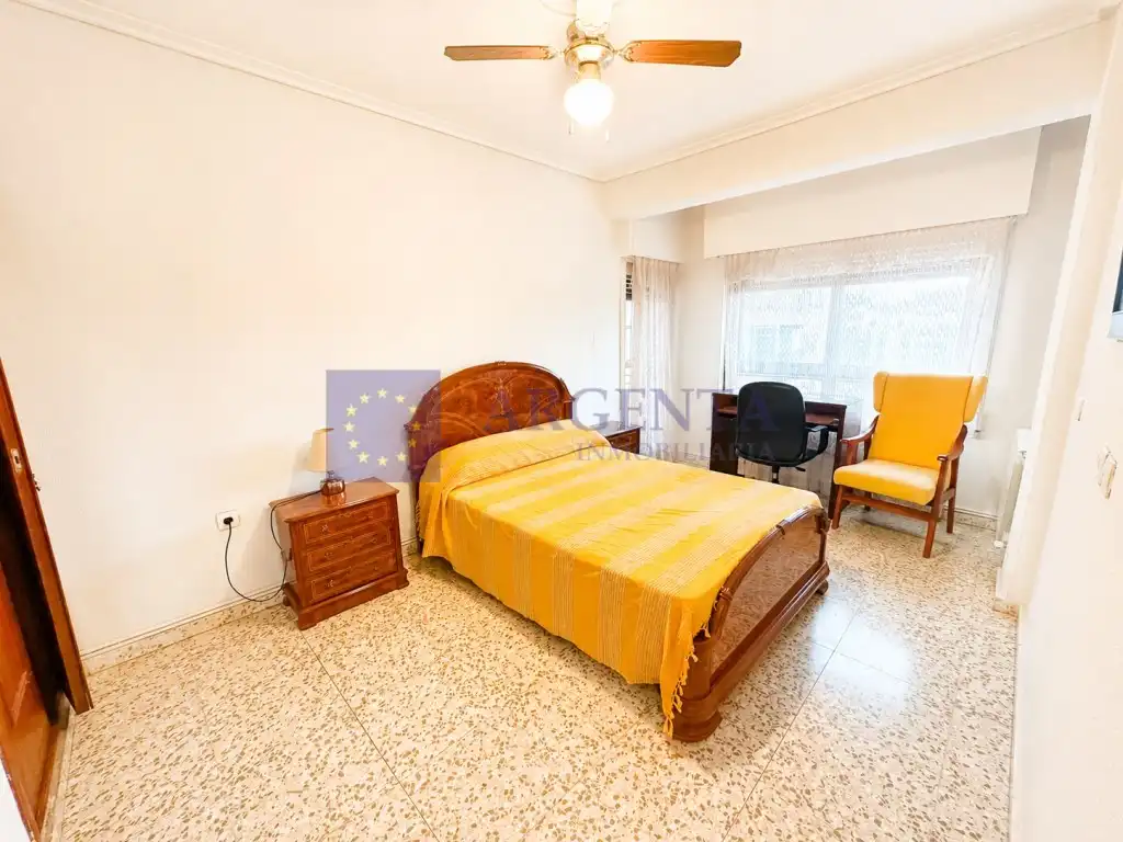 Appartement avec ascenseur à louer à Ruta de la Plata, imagen 2