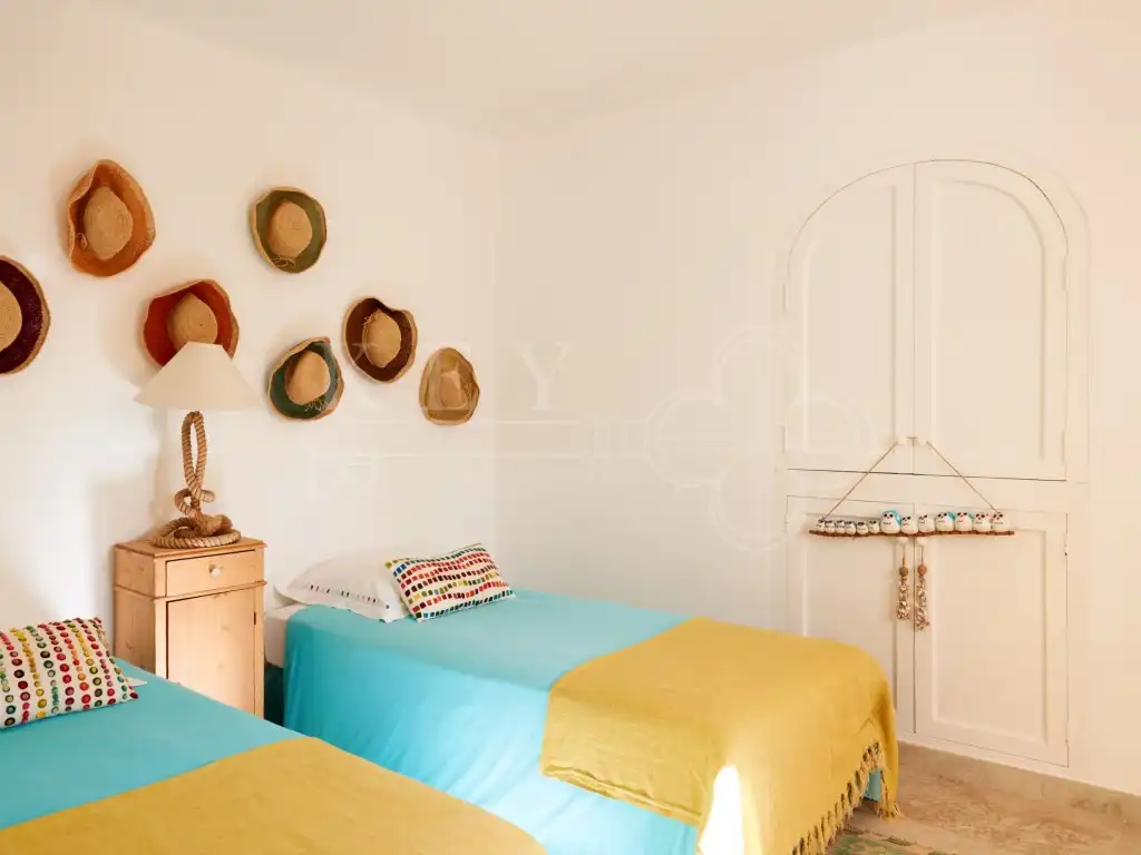 Bedroom of Houses for sale in Es Castell  with Air Conditioner, Heating and Private garden