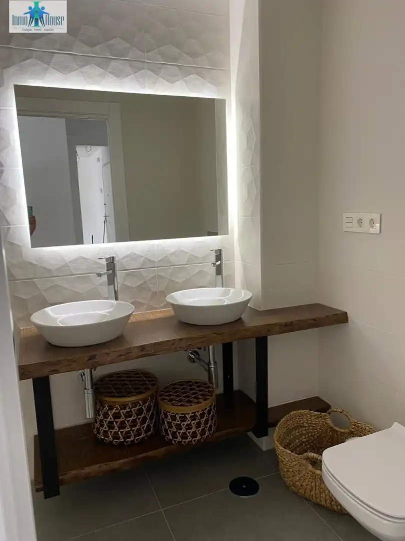 Bathroom of Apartments for sale in Albacete  with Heating, Storage room and Furnished