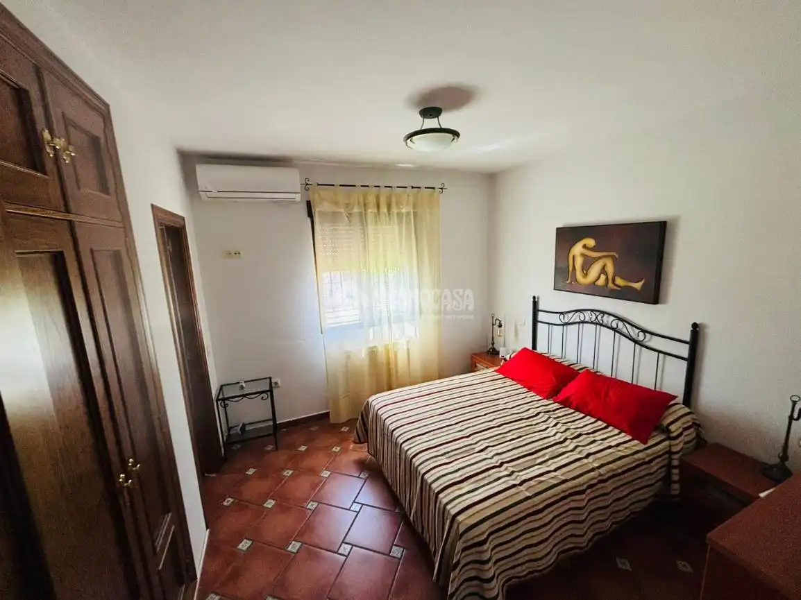 Schlafzimmer von Haus oder Chalet zum Verkauf in Escalona mit Klimaanlage und Heizung