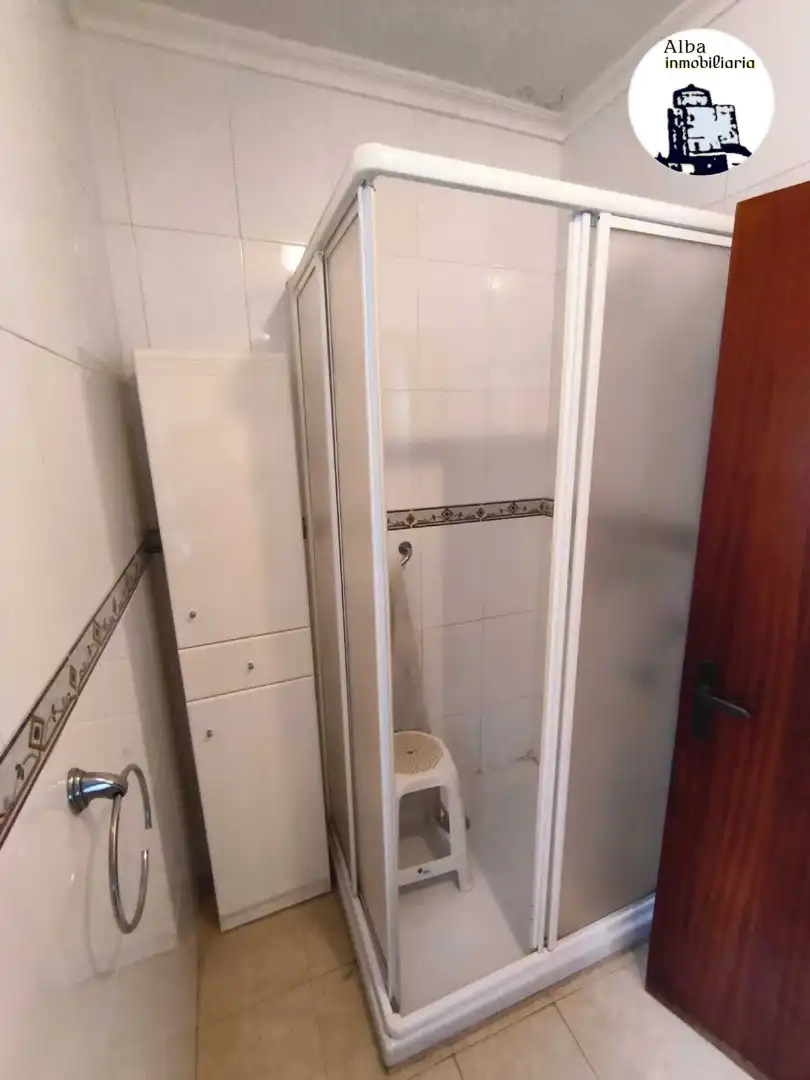Bany de Pis en venda en Alba de Tormes amb Calefacció i Terrassa