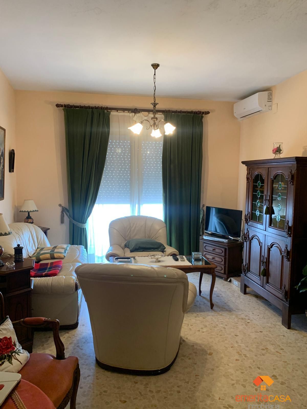 Sala d'estar de Pis en venda en Almendralejo amb Calefacció i Balcó