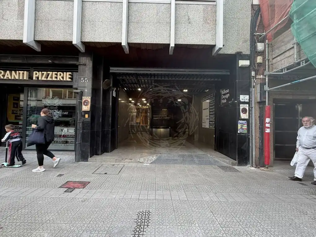 Office space with lift for sale in Licenciado Poza 55, imagen 12
