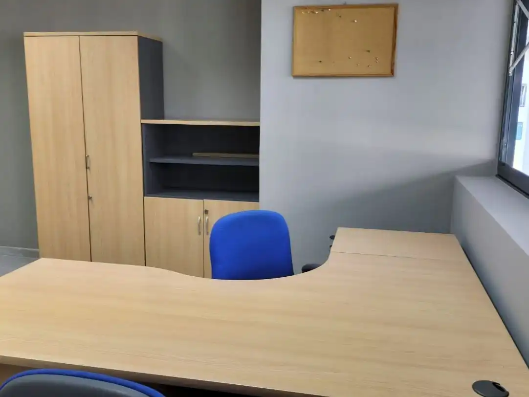 Office for rent in Vigo   with Heating, Furnished and Internet