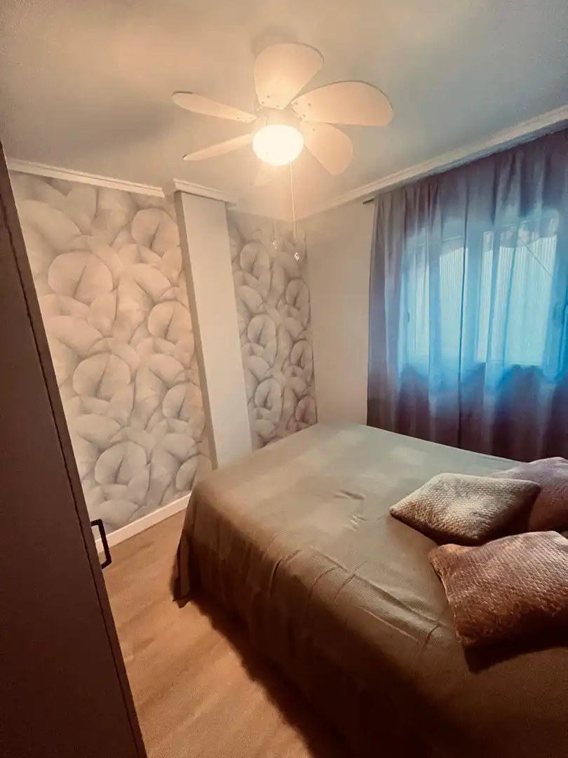 Schlafzimmer von Wohnung zum Verkauf in Torrevieja mit Klimaanlage, Terrasse und Schwimmbad