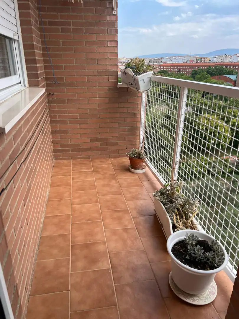 Terraza de Piso en venta en  Logroño con Calefacción, Parquet y Terraza