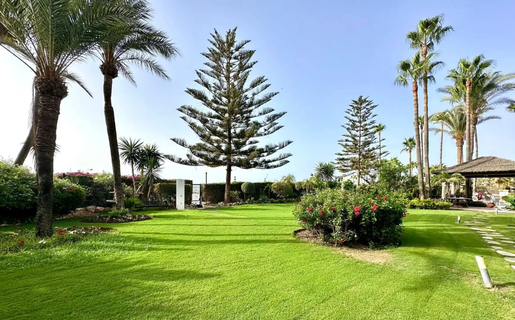 Planta baja en venta en Puerto Banús