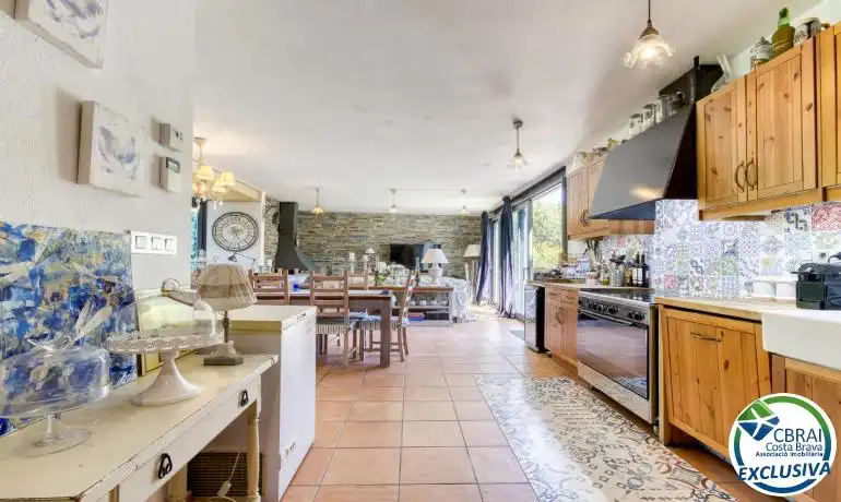 Maison avec jardin à vendre à Carrer Núria, imagen 2