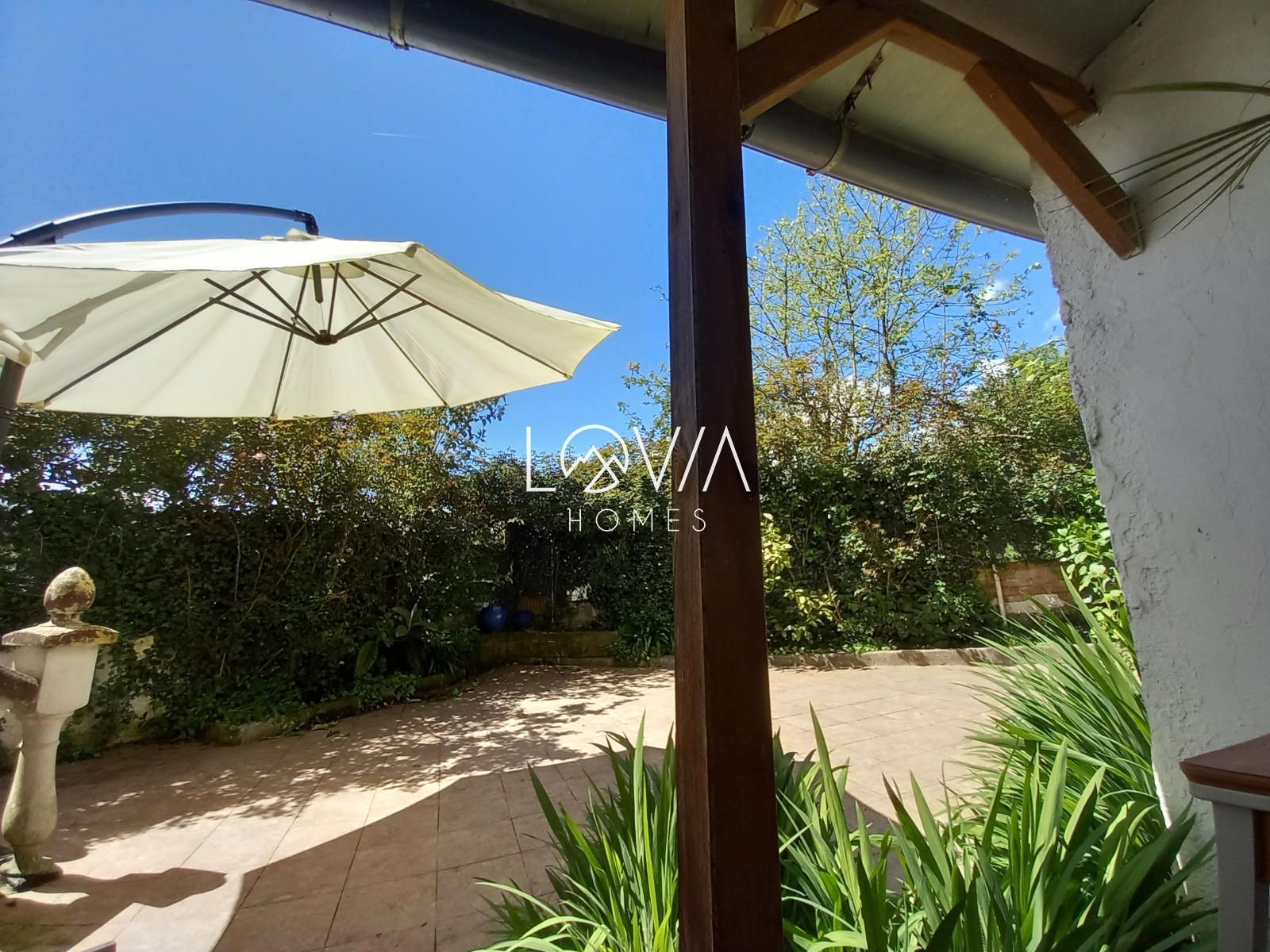 Terraza de Casa adosada en venta en Oviedo  con Calefacción, Terraza y Trastero