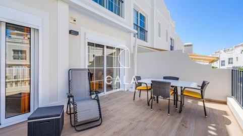 Photo 4 of Single-family semi-detached for sale in Hermano Pedro de Bethencourt, Los Cristianos, Santa Cruz de Tenerife