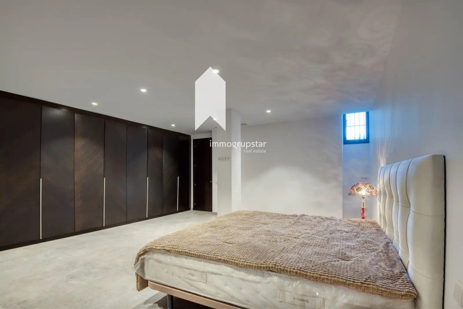 Maison avec piscine à vendre à Narcis Monturiol 17, imagen 46