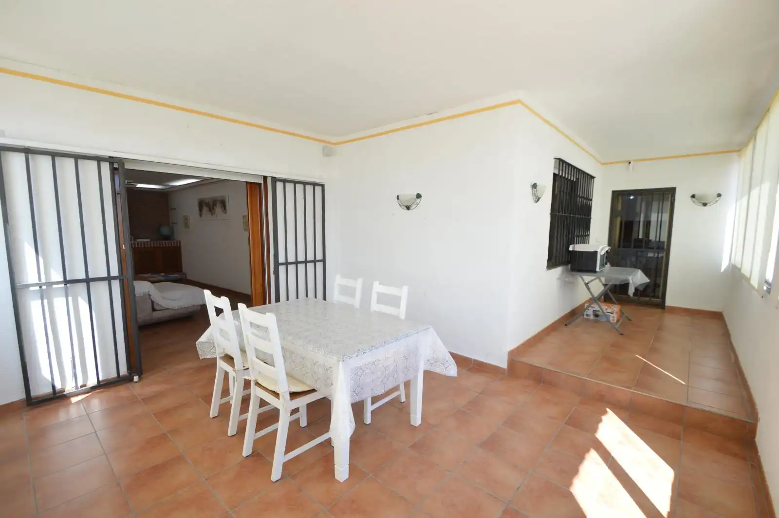 Menjador de Casa o xalet en venda en Vinaròs amb Aire condicionat, Calefacció i Jardí privat
