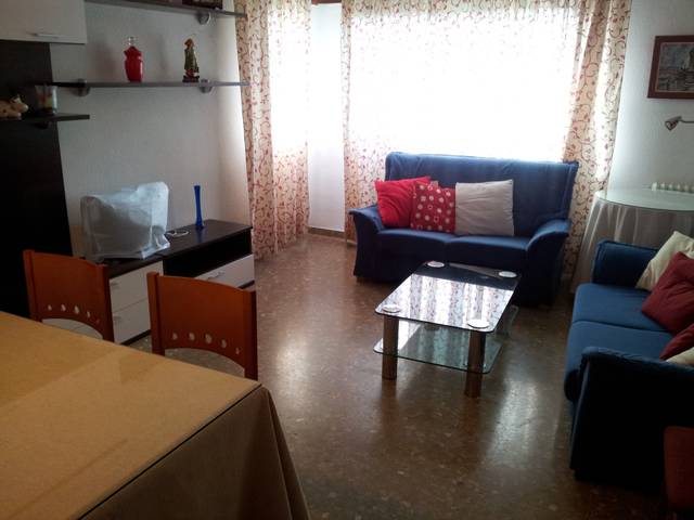 Piso en Alquiler en Cervantes