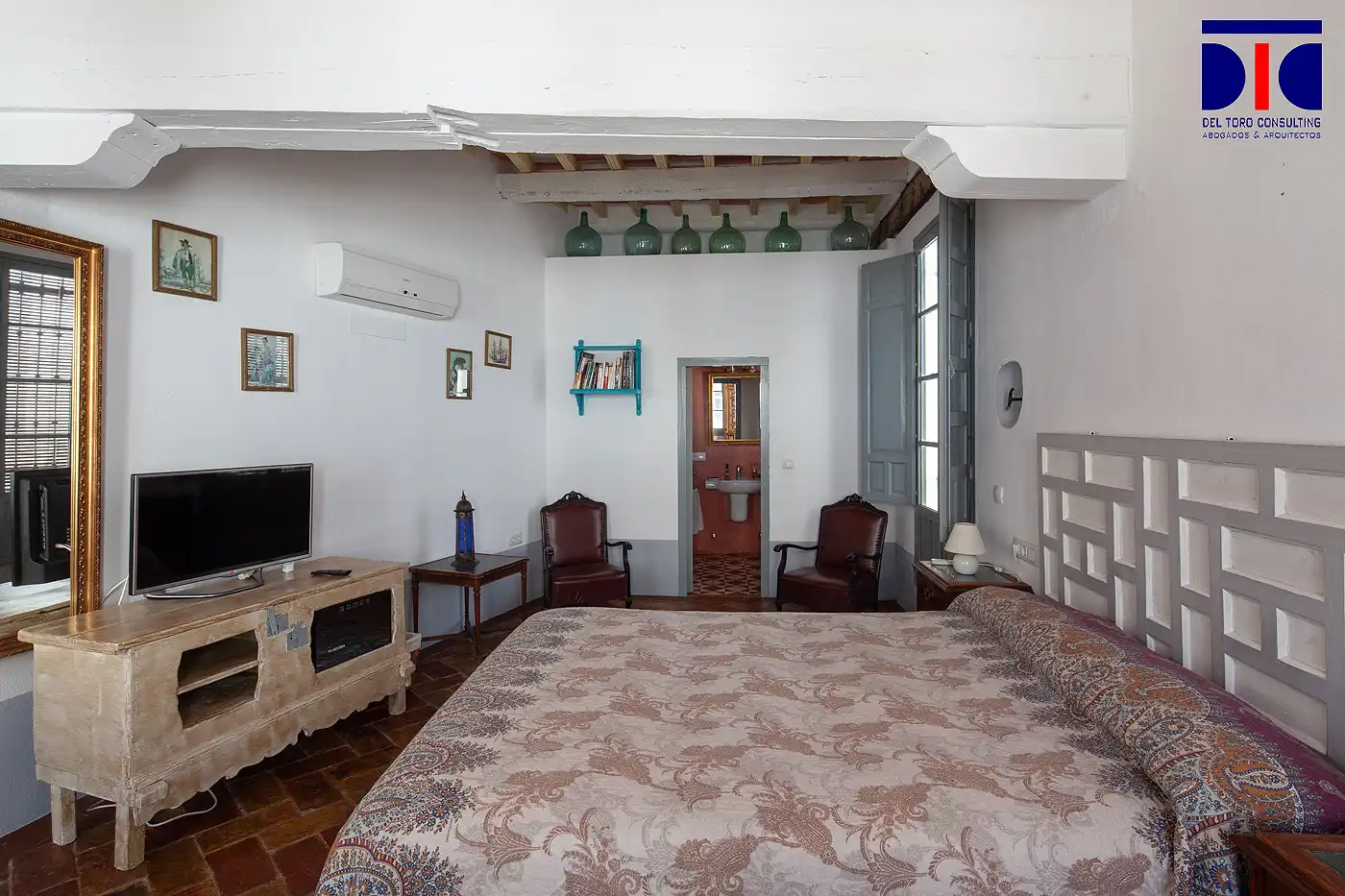 Habitación de Finca rústica en venta en Carmona con Aire acondicionado, Calefacción y Jardín privado