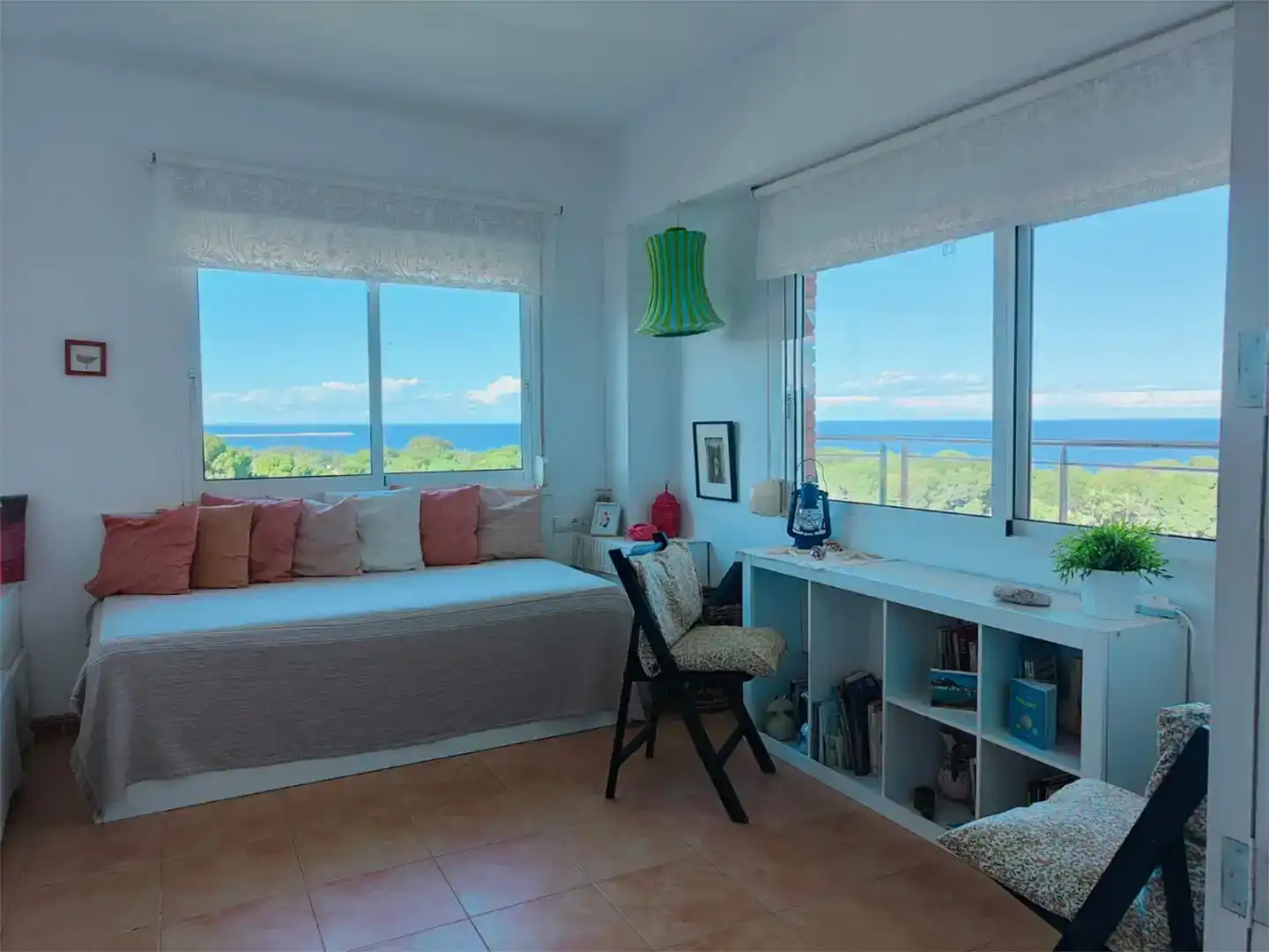 Bedroom of Apartments for rent in Las Rotas / Les Rotes