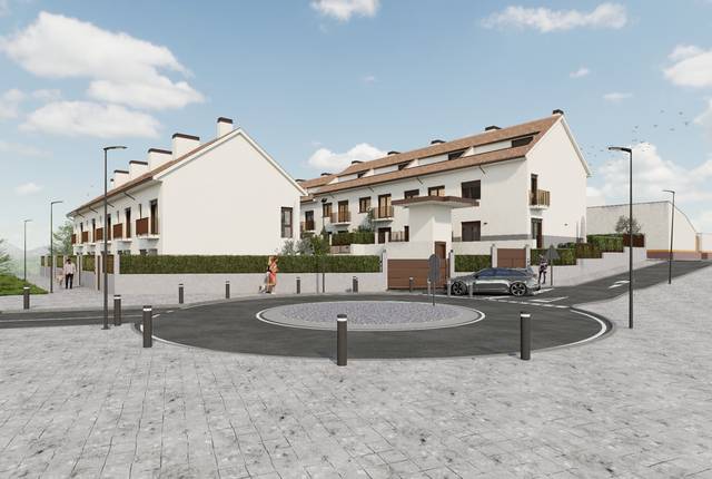 Casa-adosada en Venta en Calle Palomares, 1 en Valdeolmos-Alalpardo