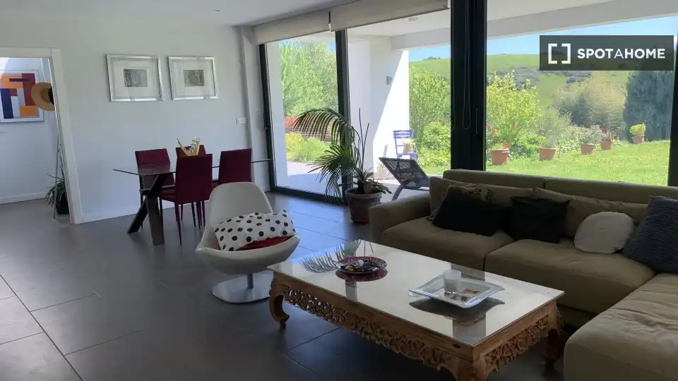 Living room of Apartments for share in Vega de Liébana  with Air Conditioner, Terrace and Furnished