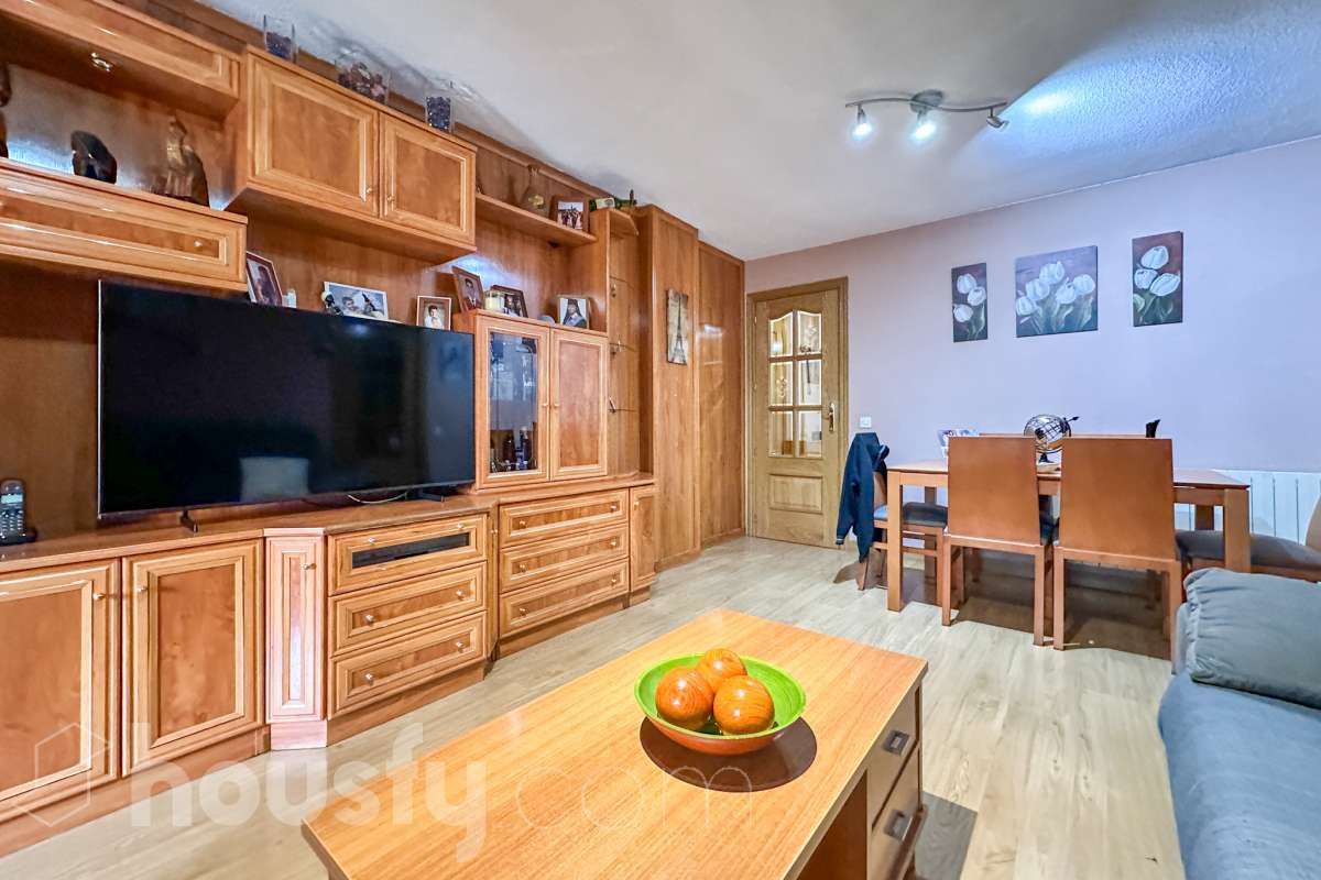 Living room of Flat for sale in Torrejón de Ardoz  with Air Conditioner, Heating and Storage room