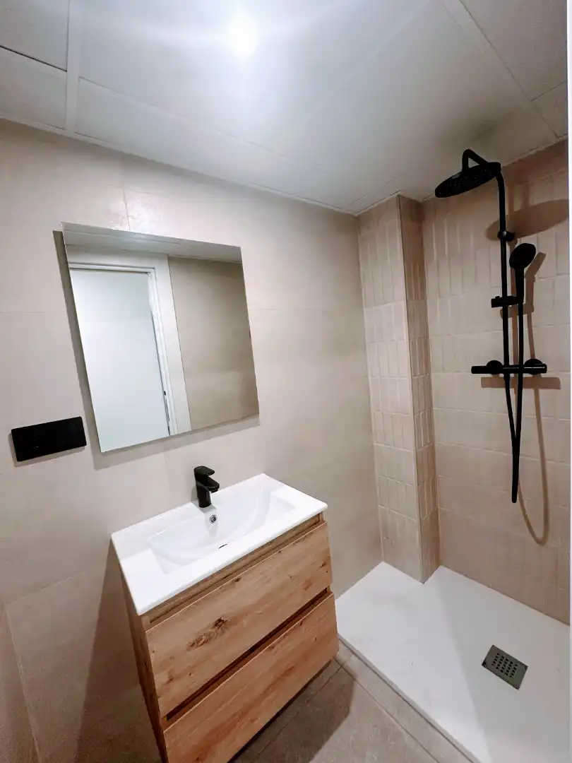 Piso con ascensor en venta en Puerto Deportivo, imagen 5
