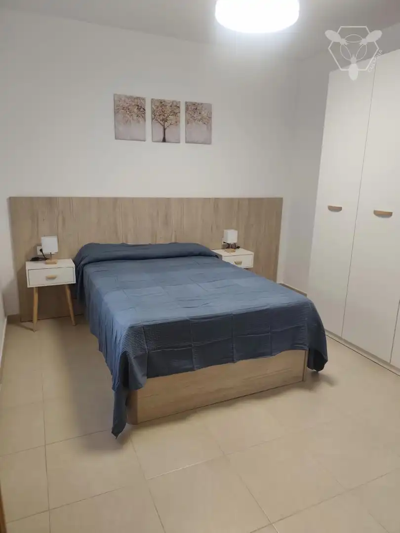 Habitación de Ático de alquiler en Huelva con Amueblado