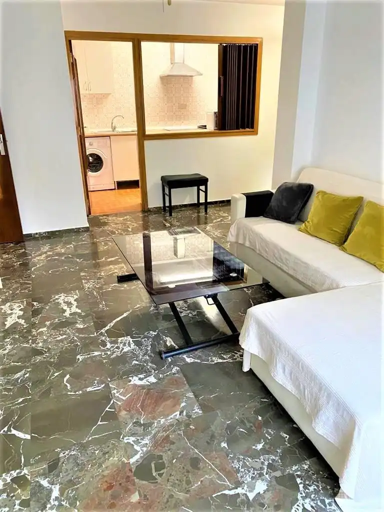 Piso de alquiler en Alfalfa - Santa Cruz