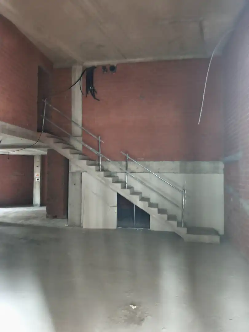 Geschaftsraum zur Miete in Oviedo  mit Terrasse