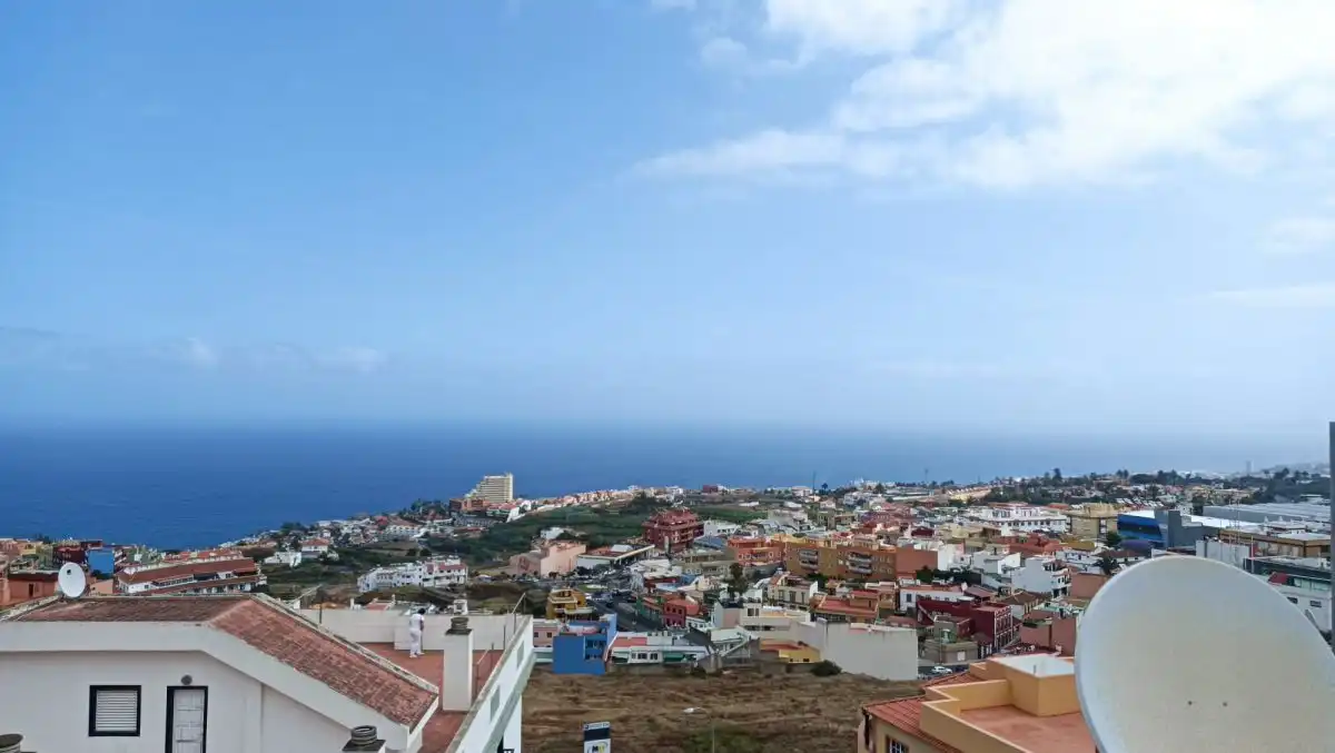 Vista exterior de Piso de alquiler en Los Realejos