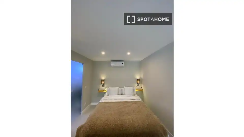 Habitación de Piso de alquiler en Las Rozas de Madrid con Aire acondicionado, Calefacción y Amueblado