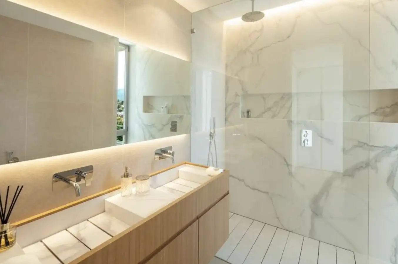 Bathroom of Houses for rent in Marbella  with Private garden, Terrace and Storage room