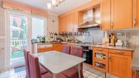 Cuina de Casa o xalet en venda en  Madrid Capital amb Aire condicionat, Calefacció i Jardí privat