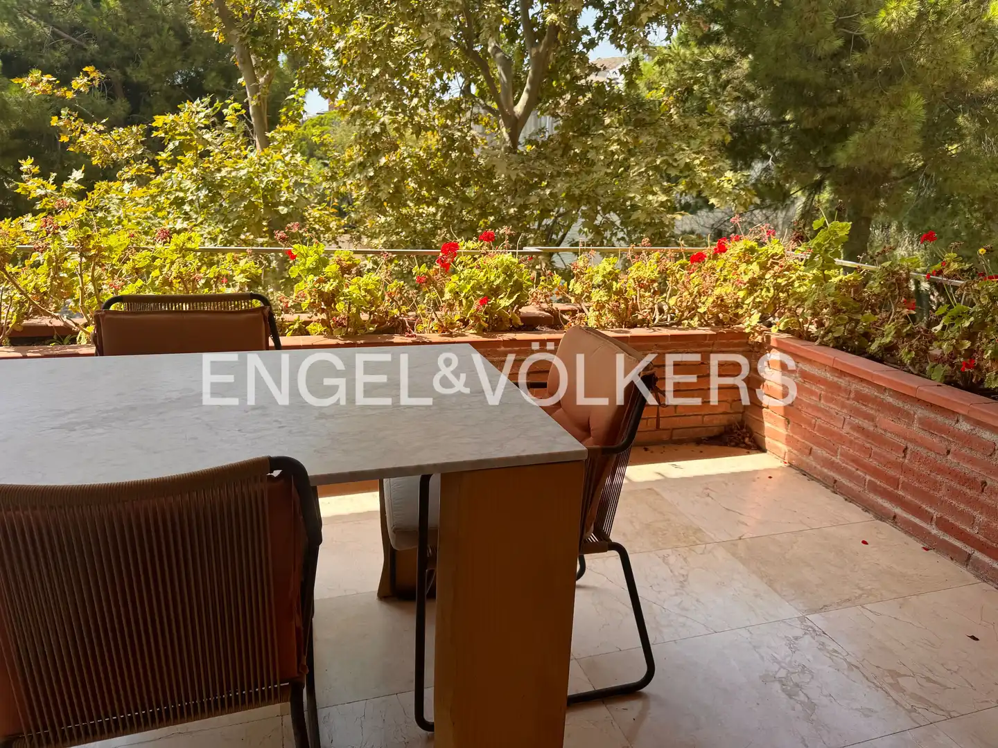 Terrace of Flat for rent in Les Corts