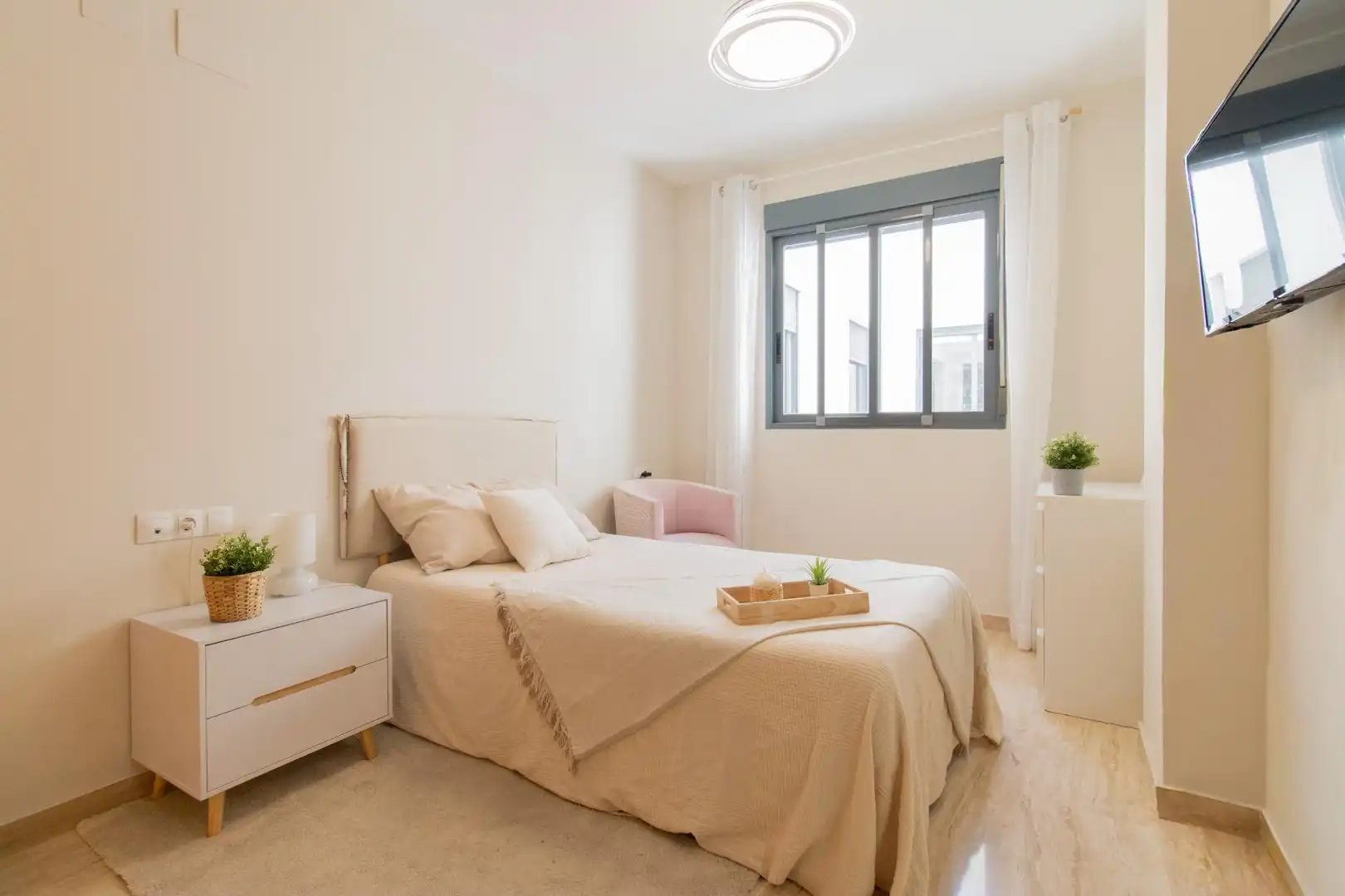 Schlafzimmer von Maisonette zum Verkauf in Massamagrell mit Klimaanlage, Terrasse und Abstellraum