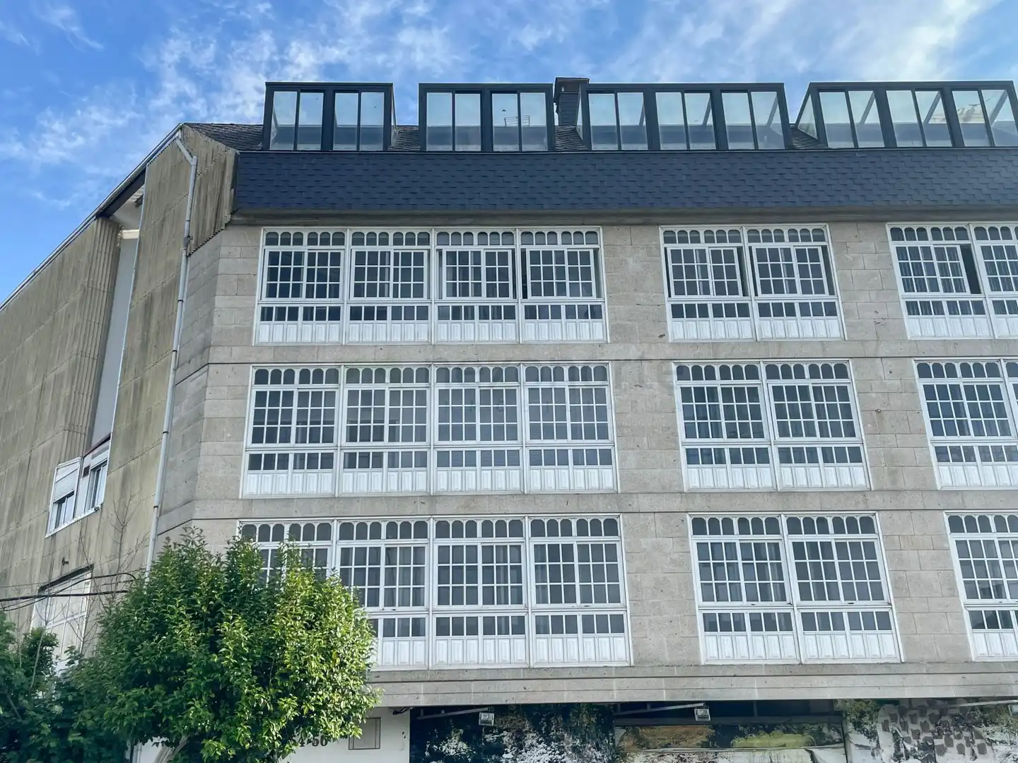 Vista exterior de Piso en venta en As Pontes de García Rodríguez  con Calefacción y Trastero
