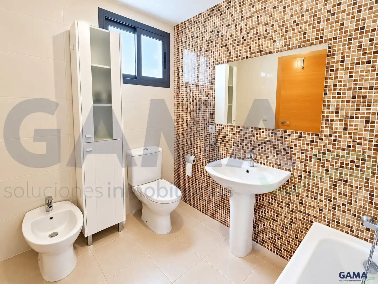 Baño de Piso de alquiler en Carcaixent, Valencia