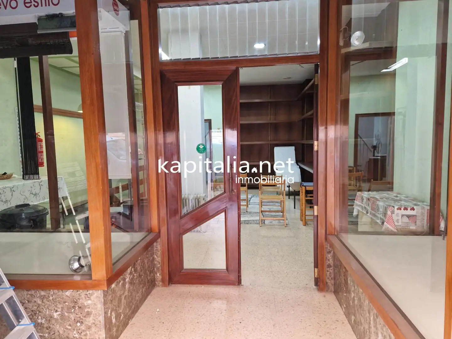 Locale commerciale in vendita a Sant Josep - Zona Hospital