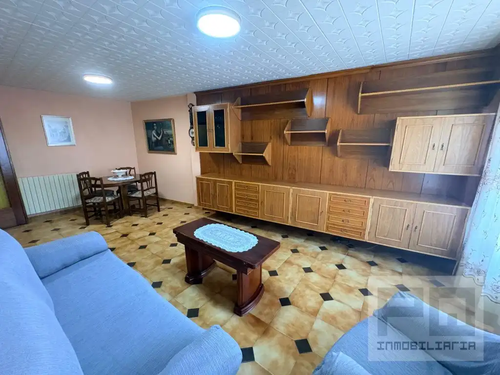 Living room of Flat for rent in Las Navas del Marqués 