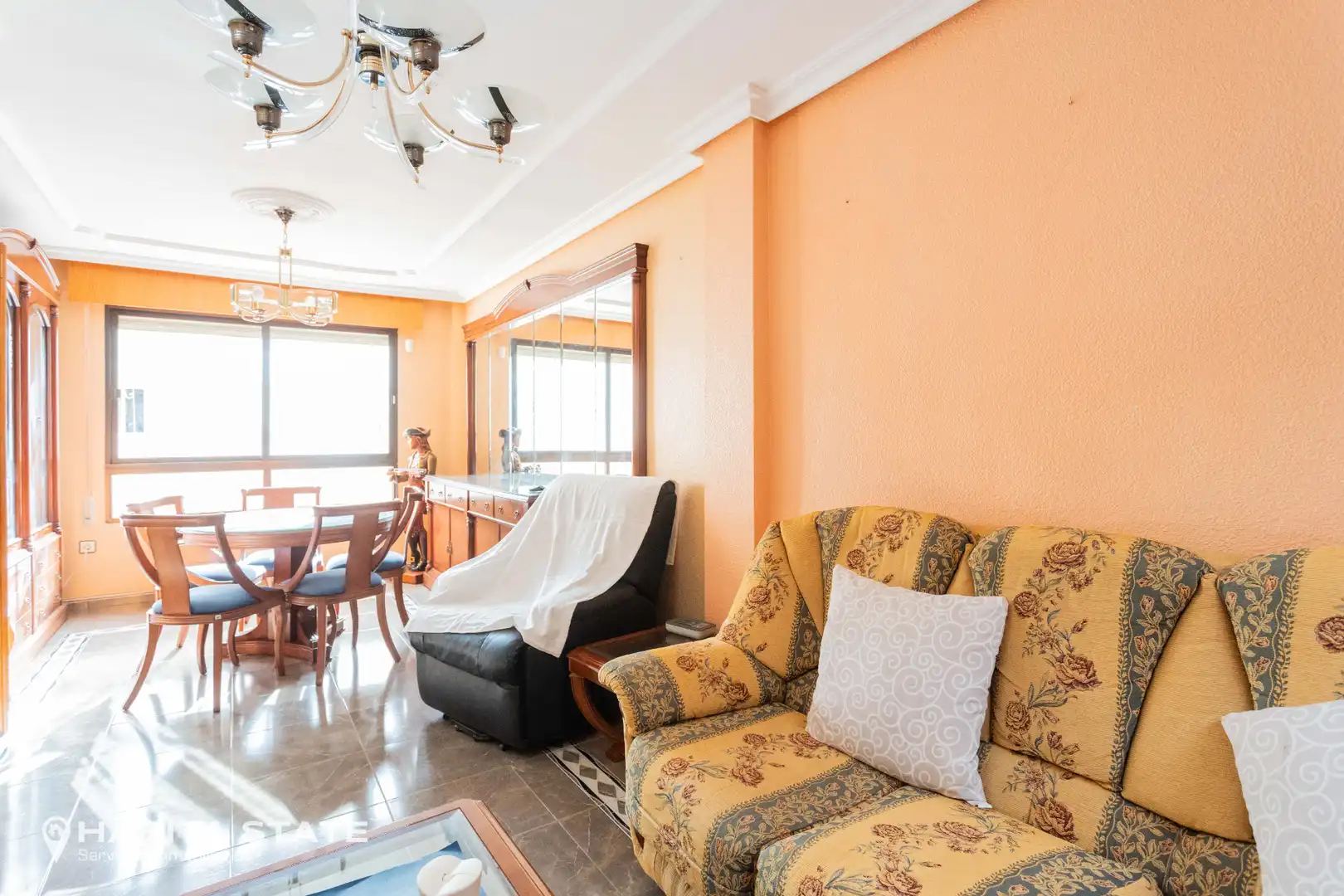 Living room of Single-family semi-detached for sale in  Almería Capital  with Air Conditioner, Terrace and Furnished