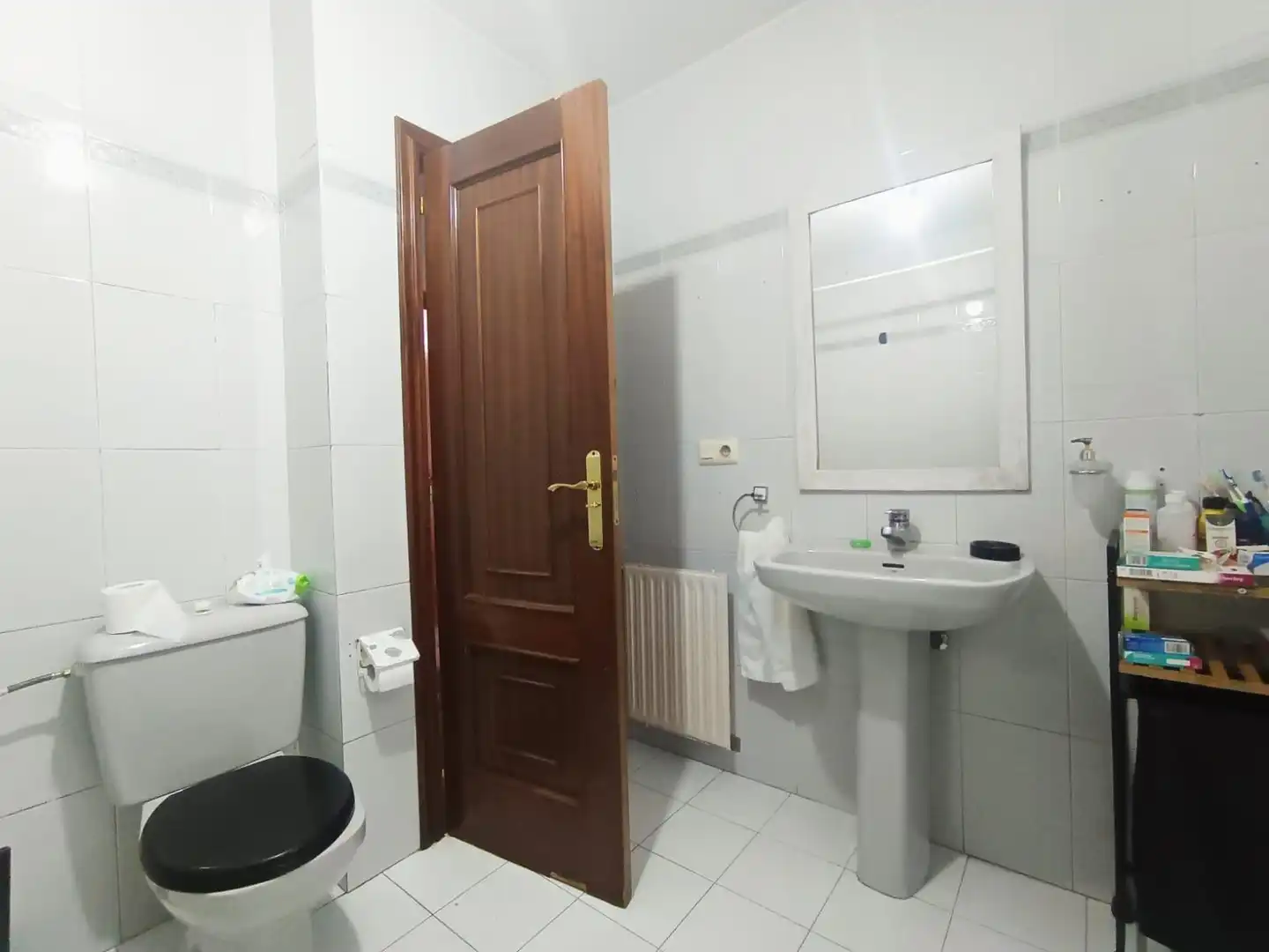 Baño de Piso en venta en Poio con Amueblado