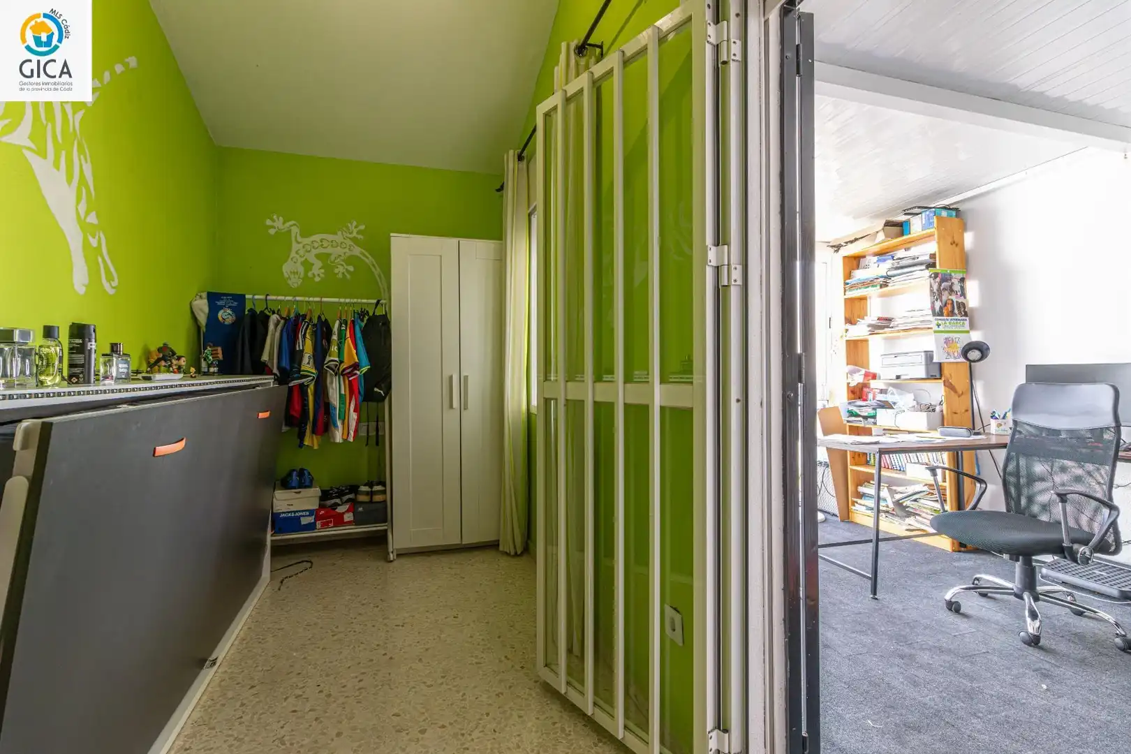 Casa aparellada amb terrassa en venda a El Retiro - Parque Atlántico - Ronda este, imagen 34