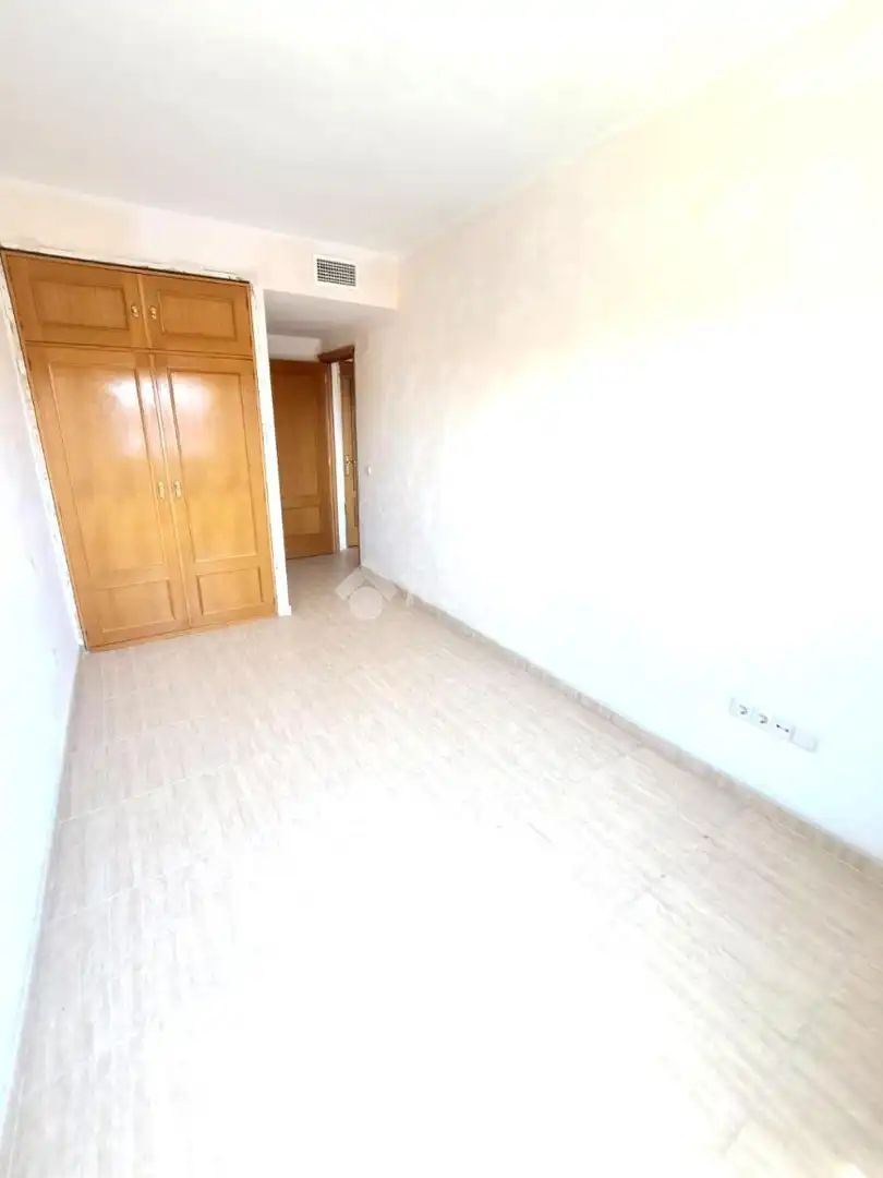 Bedroom of Flat for sale in Parla  with Terrace and Storage room