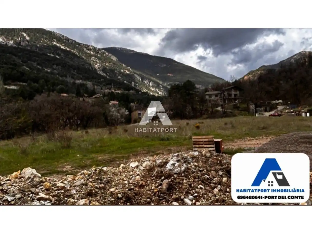 Terreny residencial en venda a La Coma i la Pedra