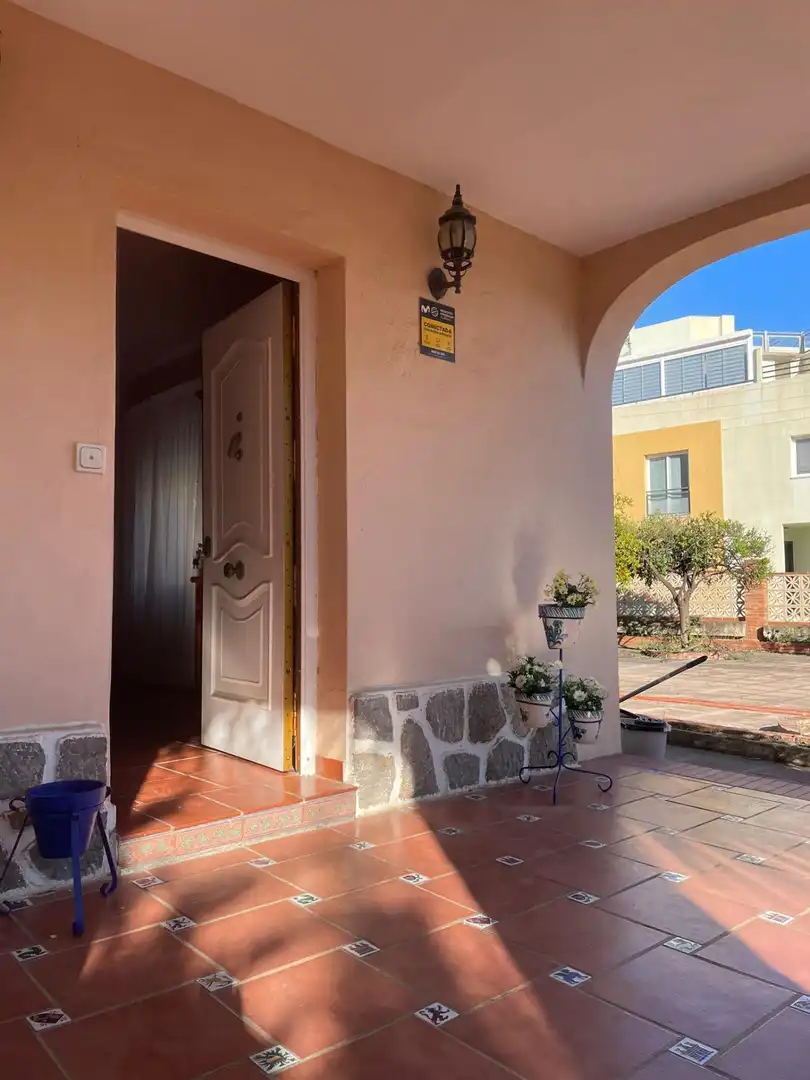 Casa o chalet de alquiler en Rincón de la Victoria con Terraza, Trastero y Amueblado