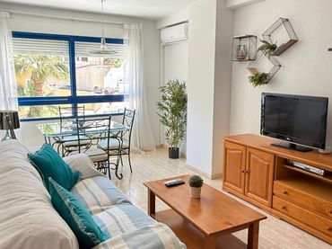Appartement compact avec balcon à louer à Orihuela Costa